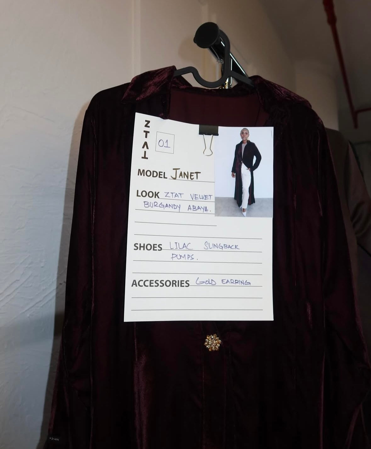 Velvet burgandy abaya